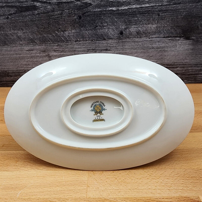 Load image into Gallery viewer, Gravy Boat with Attached Underplate by Noritake Japan Grayson 5697
