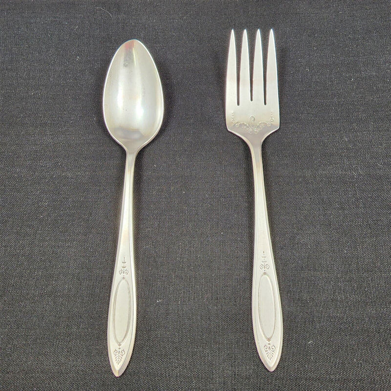 Load image into Gallery viewer, Oneida Community 1917 Adam Silverplate Meat Fork and Table Spoon Server
