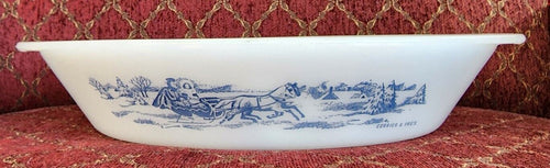Glasbake Currier & Ives Divided Casserole Dish J-2352 Sleigh Ride Oven