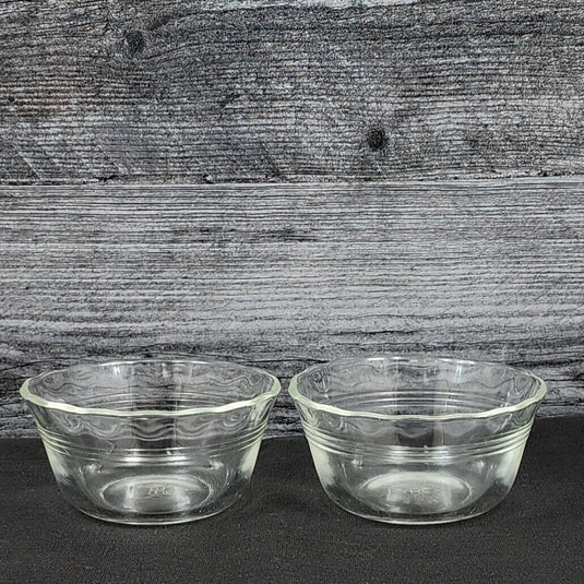 Pyrex Custard Cup Set of 2 Cups 3 Ring Scalloped Edge 463 6 Oz Clear USA