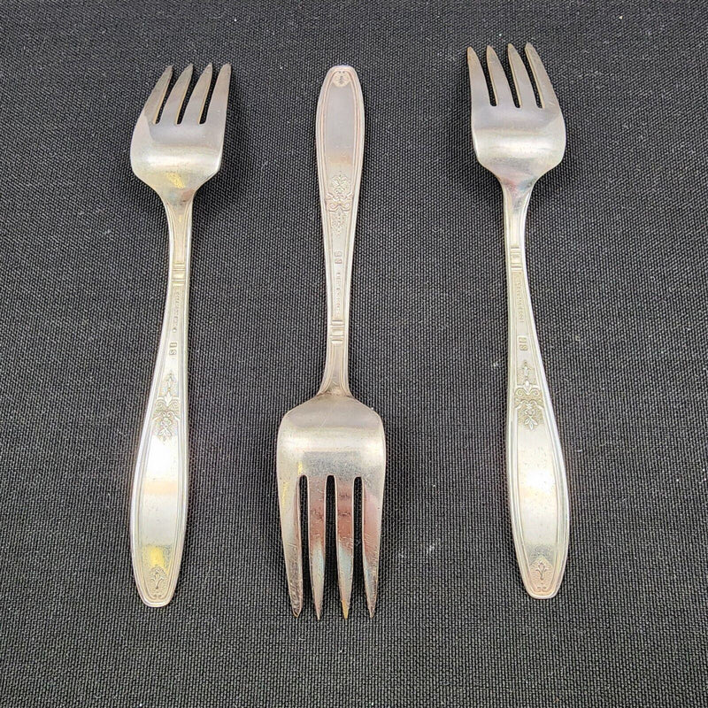 Load image into Gallery viewer, 3 Salad Forks Ambassador 1847 Rogers Bros Silverplated by International Silver
