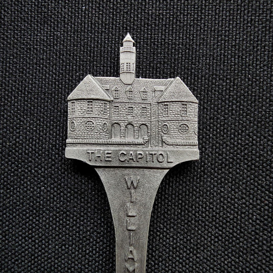 Williamsburg Virginia "The Capital" Collector Souvenir Spoon 4in