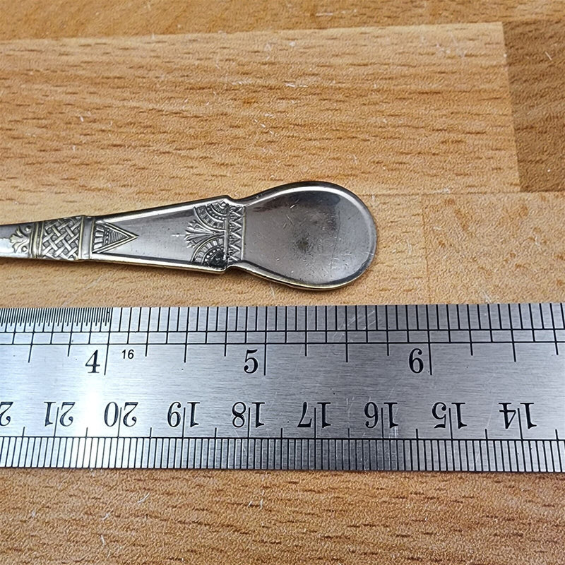Load image into Gallery viewer, Shefield Plate Sunflower Design Set of 2 Spoon Silverplated Flatware 6 in (15cm)
