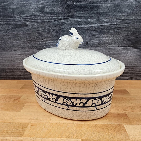 Dedham Pottery Rabbit Oval Covered Vegetable Casserole Dish By Pottery Shed