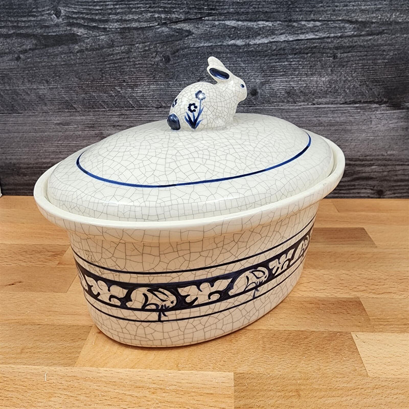 Load image into Gallery viewer, Dedham Pottery Rabbit Oval Covered Vegetable Casserole Dish By Pottery Shed
