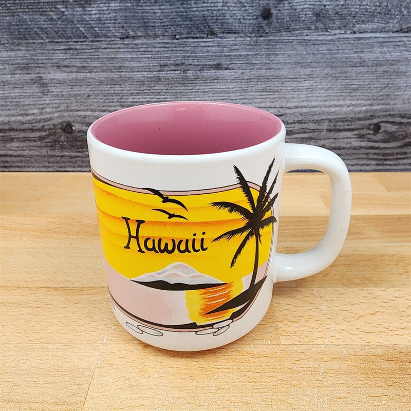 Load image into Gallery viewer, Hawaii Mug Palm Trees Coffee Cup Hilo Hattie The Island Heritage Store 12oz

