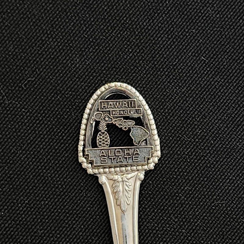 Load image into Gallery viewer, Hawaii Honolulu State Collector Souvenir Spoon 4.5in Engraved With Islands
