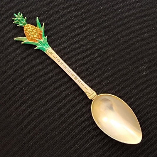 Hawaii Aloha State Pineapple Collector Souvenir Spoon 4 3/4in in Gold Tone