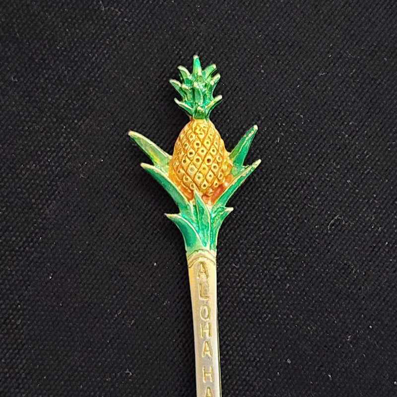 Load image into Gallery viewer, Hawaii Aloha State Pineapple Collector Souvenir Spoon 4 3/4in in Gold Tone

