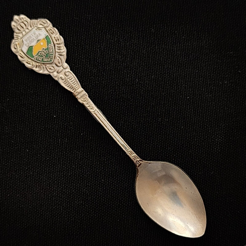 Load image into Gallery viewer, North Carolina State Collector Souvenir Spoon 4.5 inch The Tar Heel State
