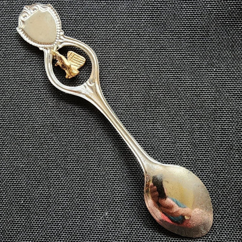 Load image into Gallery viewer, Eagle River Wisconsin Collector Souvenir Spoon 4.5&quot; with Eagle Dangler
