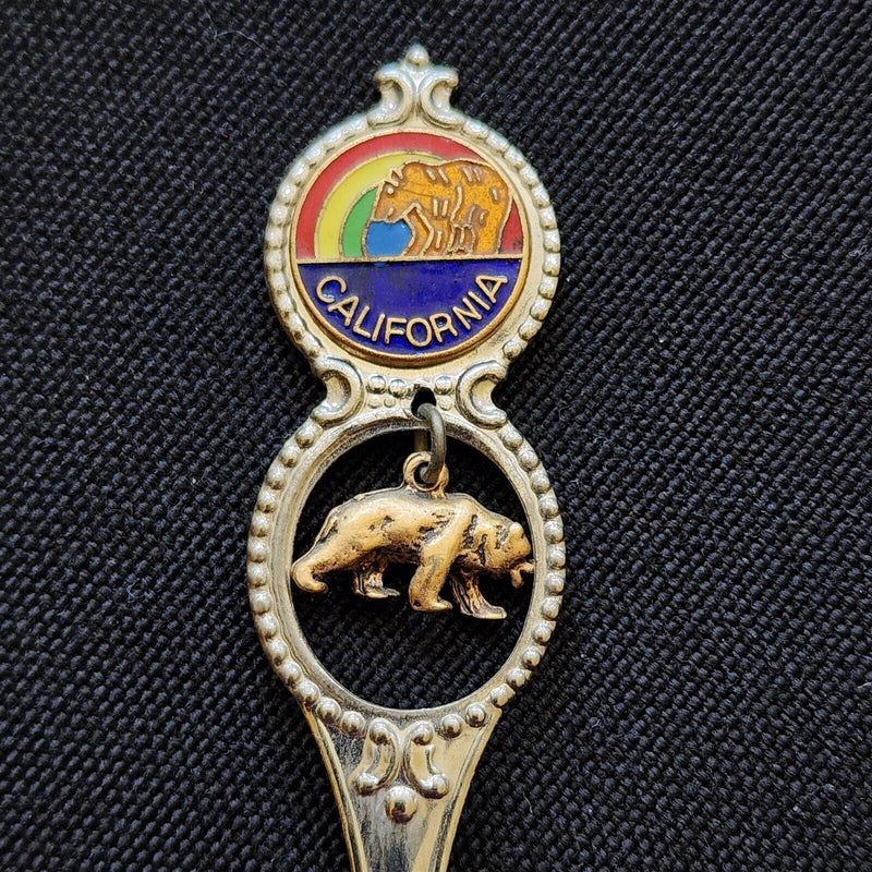 Load image into Gallery viewer, California State Collector Souvenir Spoon 4.5 inch with Bear Dangler
