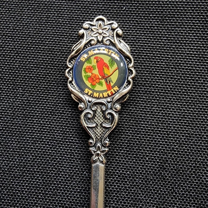 Load image into Gallery viewer, St Martin Collector Souvenir Spoon 4.5&quot; (11cm) St Maartin with Cardinal
