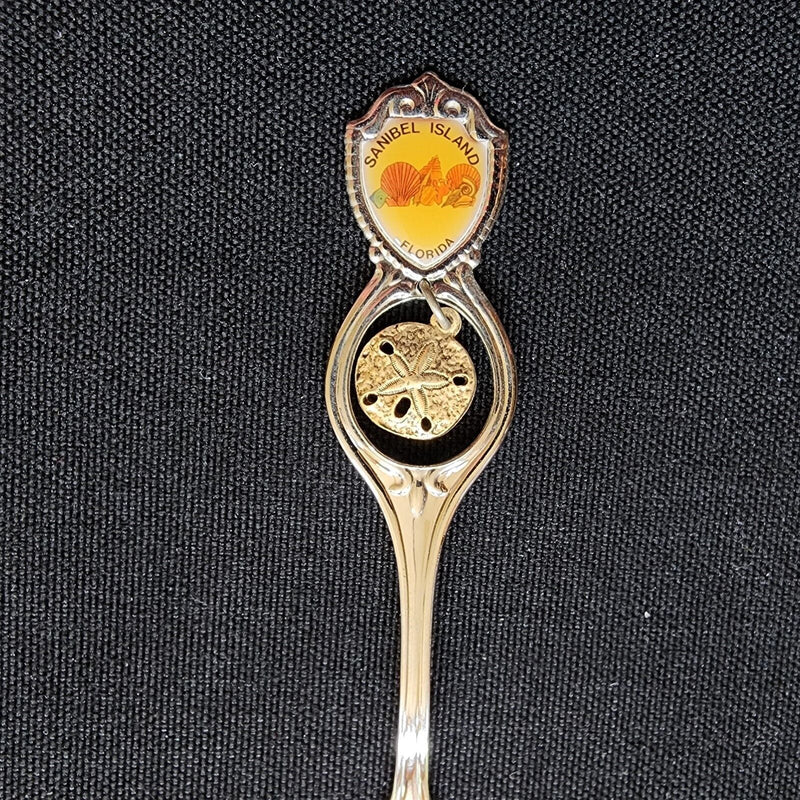 Load image into Gallery viewer, Santibel Island Florida with Sand Dollar Collector Souvenir Spoon 4.5&quot; (11cm)
