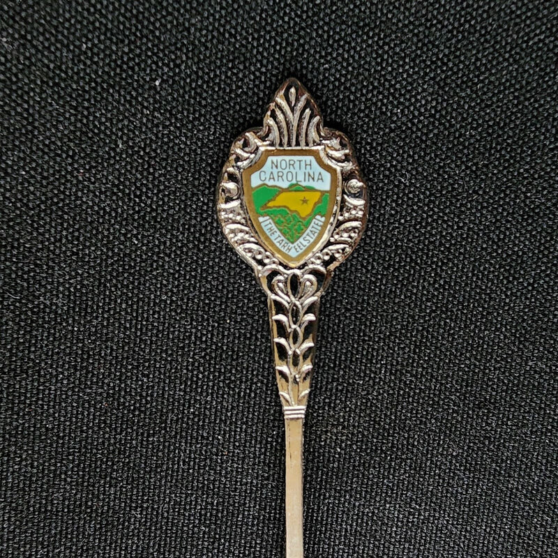 Load image into Gallery viewer, South Carolina the Tar Heel State Collector Souvenir Spoon 4.75&quot; (12cm)

