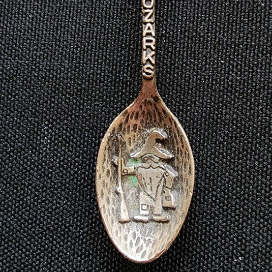 Missouri Ozarks Collector Souvenir Spoon 3.5in (9cm) Pewter