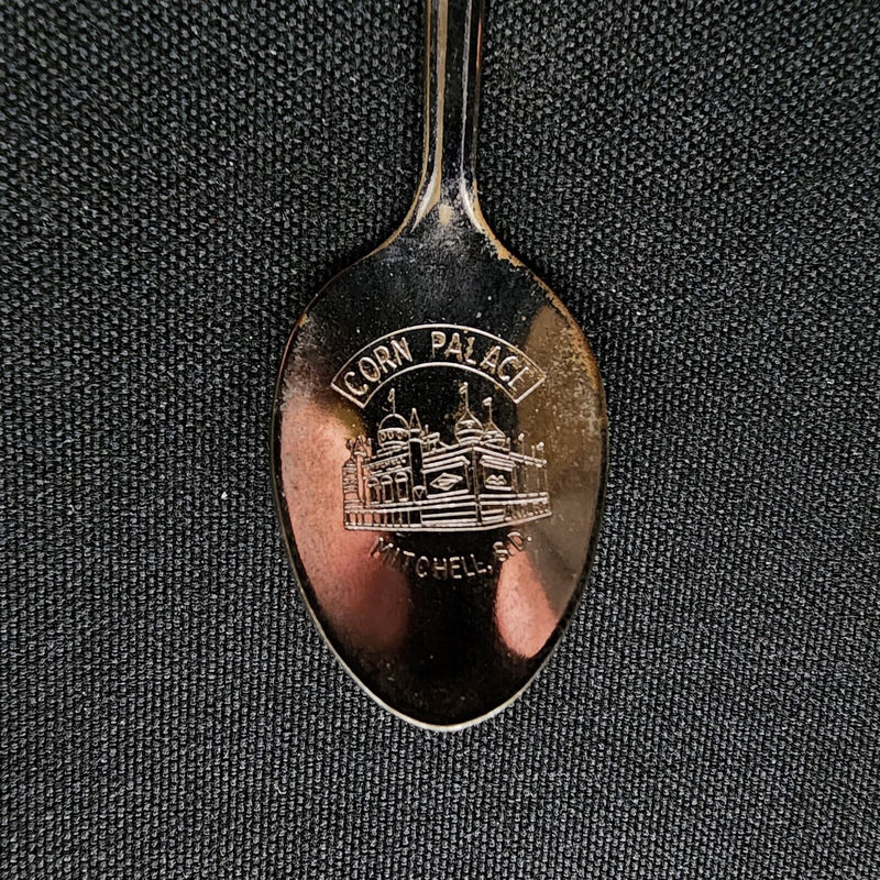 Load image into Gallery viewer, Corn Palace Mitchel South Dakota Collector Souvenir Spoon 4.5&quot; (11cm)
