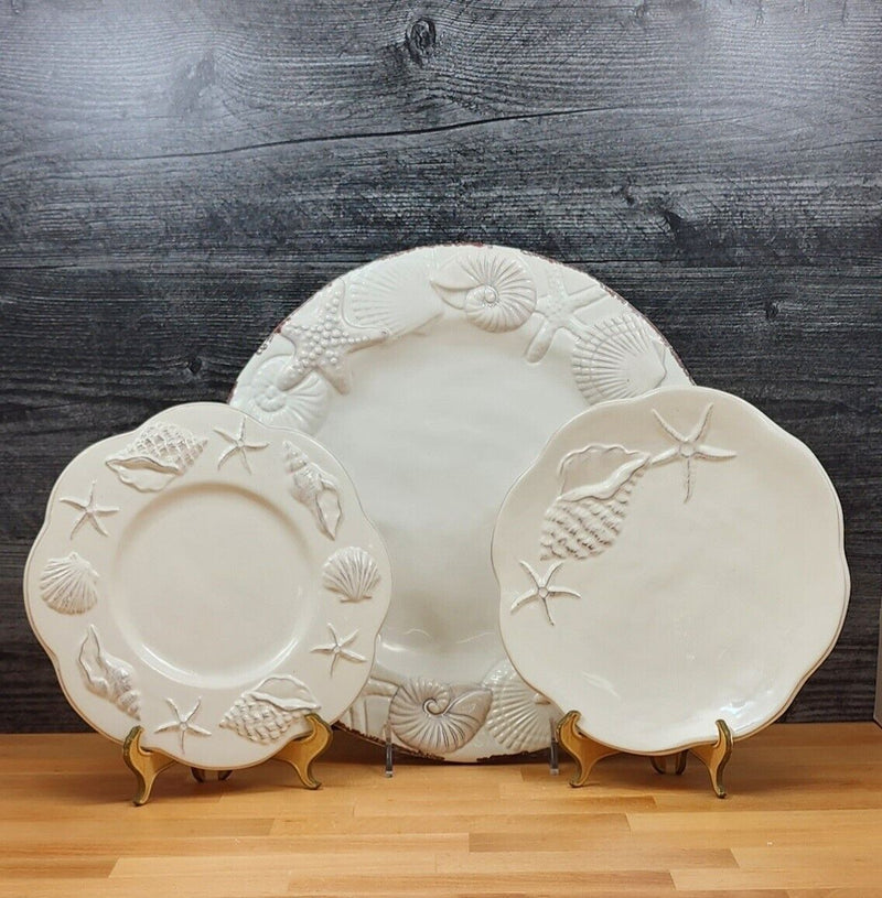 Load image into Gallery viewer, Laguna Coastal White Plate Set of 3 Embossed With Sea Shells Star Fish Blue Sky
