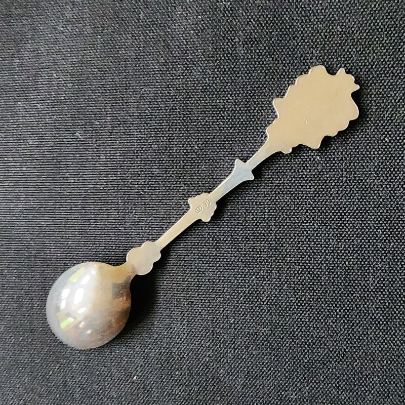 Load image into Gallery viewer, Curacao Islands Collector Souvenir Spoon 4 1/2&quot; (11cm)
