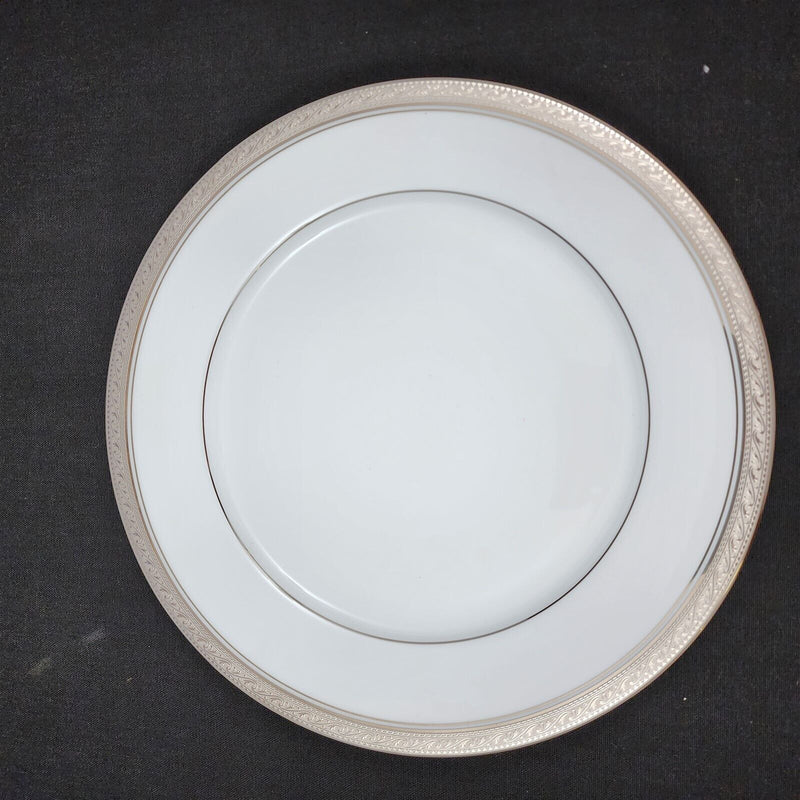 Load image into Gallery viewer, Noritake Legendary Crestwood Platinum Set of 4 Dinner Plate 10.5" Plates 4166
