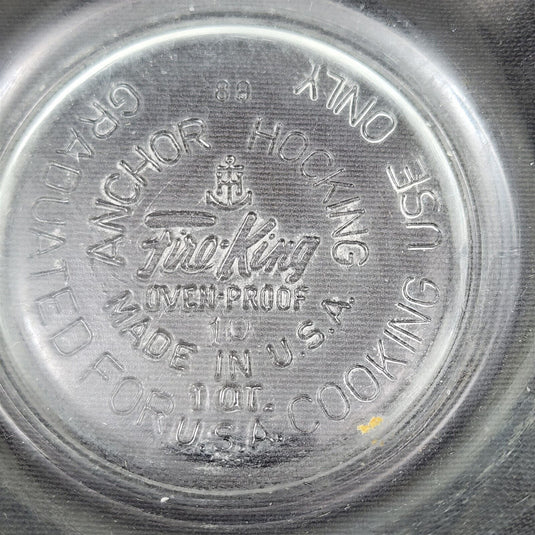 Fire-King Anchor Hocking 4 Cup 1 Quart Glass Measuring Mixing Bowl USA