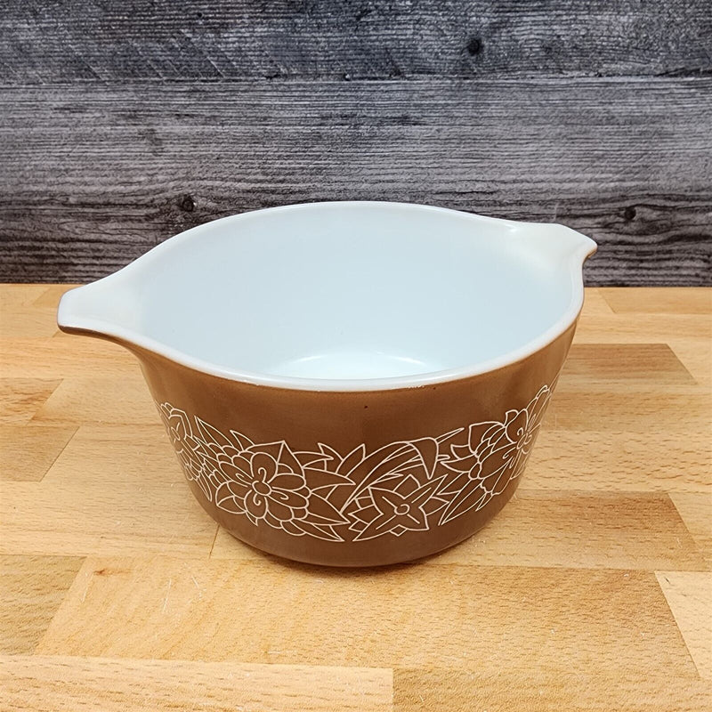 Load image into Gallery viewer, Corning Ware Pyrex Woodland Brown 1qt Casserole No Lid 473 Round Baking Pan
