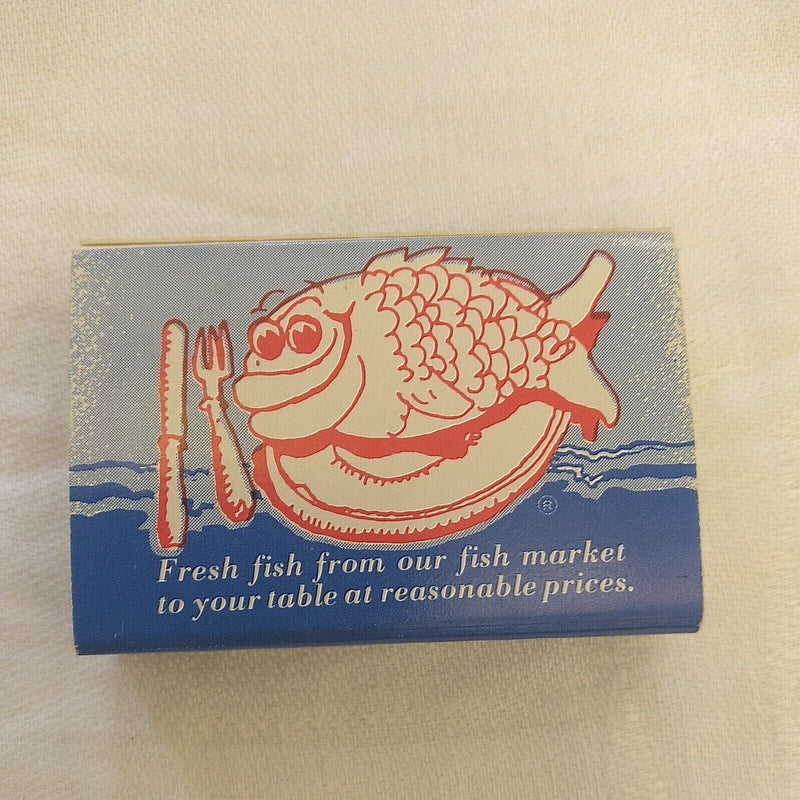 Load image into Gallery viewer, Legal Sea Foods Restaurant Matchbook Unstruck
