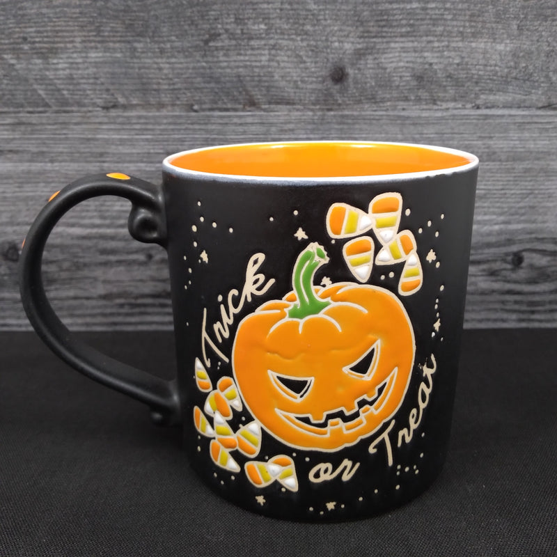Load image into Gallery viewer, Halloween Pumpkin Trick or Treat Coffee Mug Tea Cup 18oz 532ml by Blue Sky
