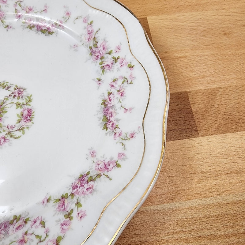 Load image into Gallery viewer, ZSC41 Salad Plates Set of 6 Scalloped, Pink Roses White ZS &amp; Co Scherzer

